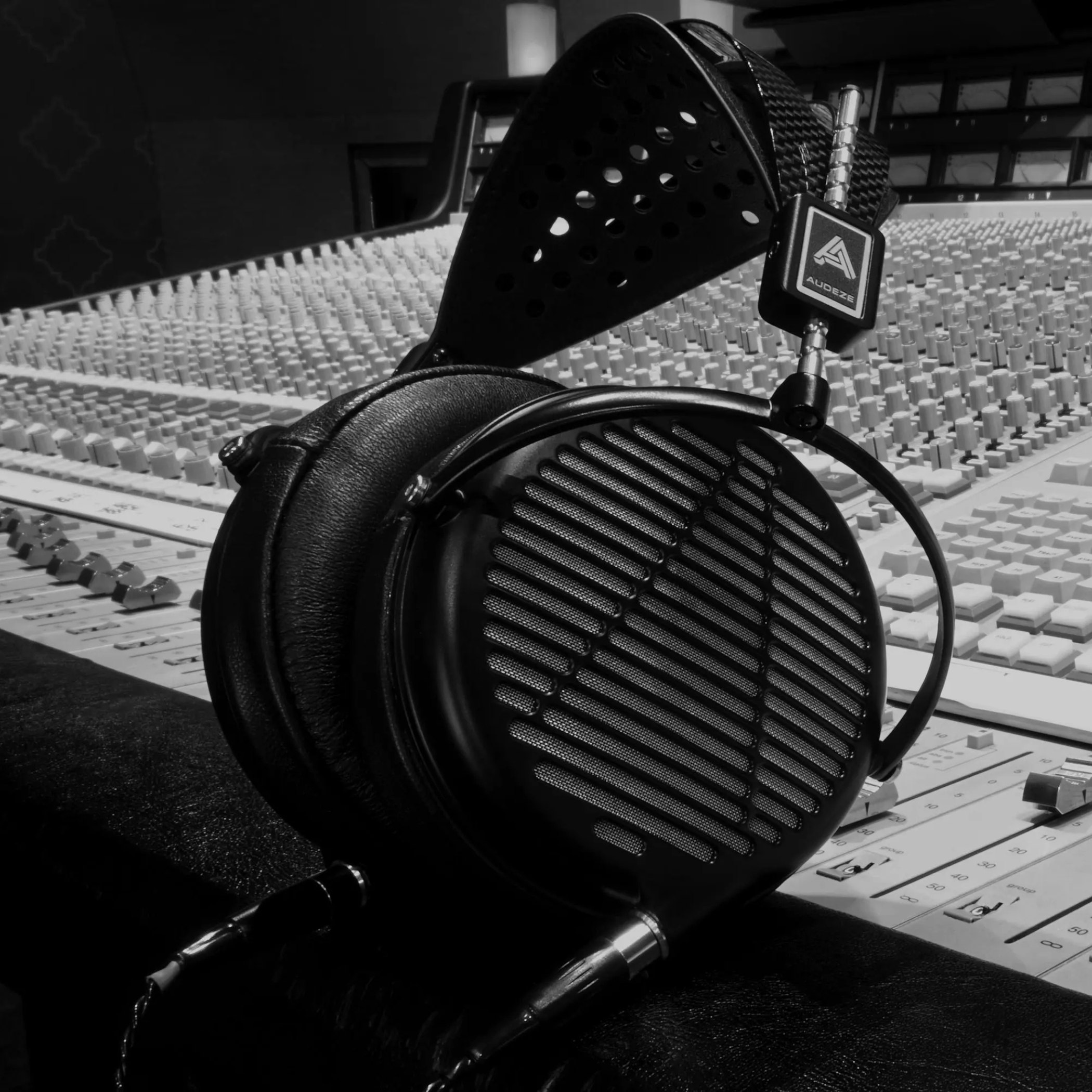 Audífonos LCD MX4 Audeze